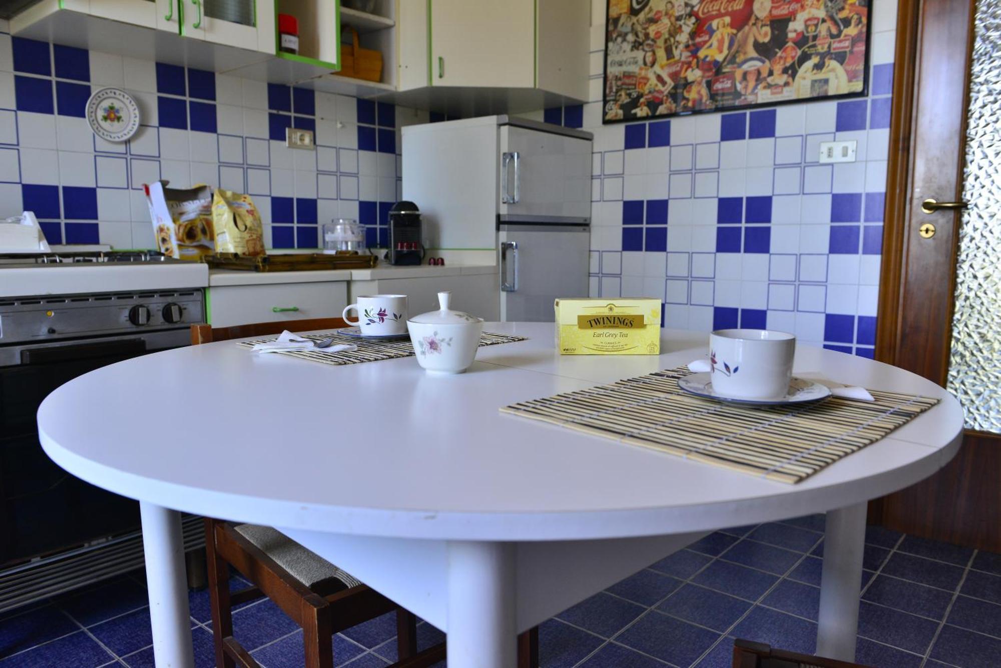Ferienwohnung La Secchia Rapita Zappolino Exterior foto