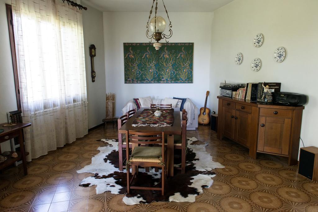 Ferienwohnung La Secchia Rapita Zappolino Exterior foto