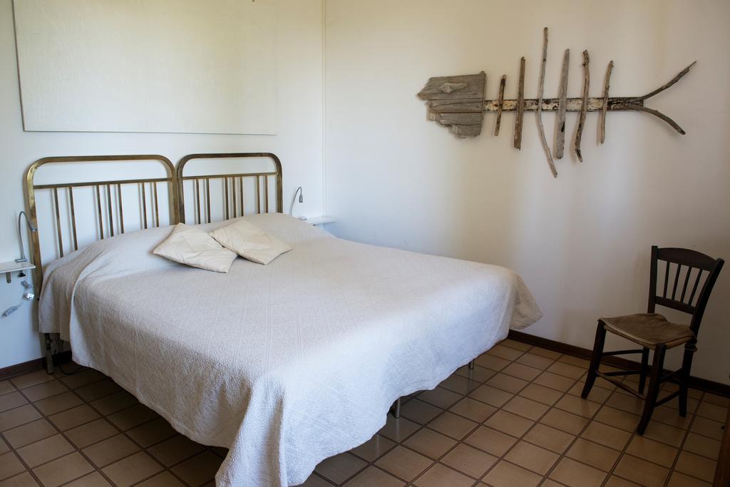 Ferienwohnung La Secchia Rapita Zappolino Zimmer foto